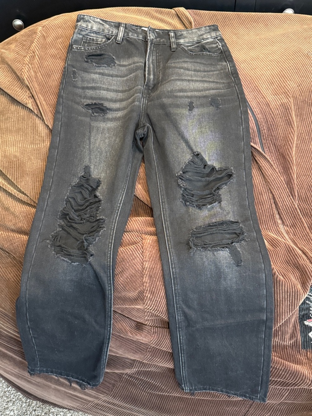 Women’s Black Distressed Straight-Leg Jeans